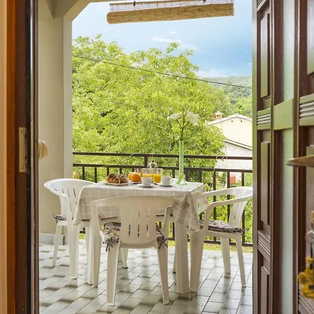 For Families With Children Vinez, Labin - 15870 Apartment *